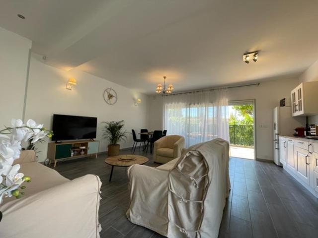 Apartamento 2 Pieces En Rdjardin Avec 2 Grands Terrasses Antibes Exterior foto